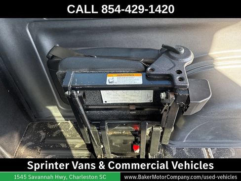 Used 2019 RAM ProMaster 3500 w/ Premium Appearance Group FWD image 26