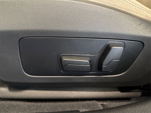 Used 2025 BMW 228i xDrive w/ Premium Package image 25