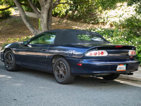 Used 2002 Chevrolet Camaro Z28 image 6