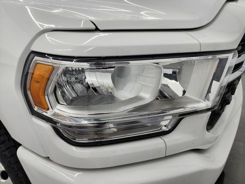 Used 2022 RAM 3500 Big Horn w/ Level C Equiment Group image 22