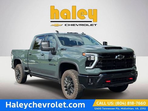 Used 2025 Chevrolet Silverado 2500 LTZ w/ LTZ Plus Package AWD/4WD image 1