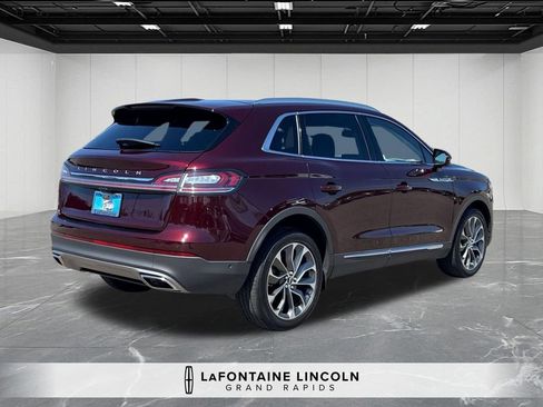 Used 2023 Lincoln Nautilus Reserve w/ Equipment Group 201A AWD/4WD image 5