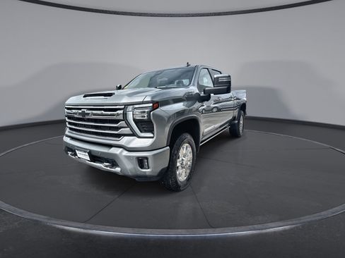 Used 2025 Chevrolet Silverado 3500 High Country w/ High Country Premium Package image 3