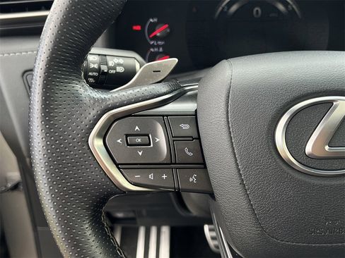 Used 2023 Lexus LX 600 F Sport image 11