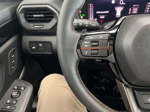 New 2026 Honda Pilot TrailSport image 25