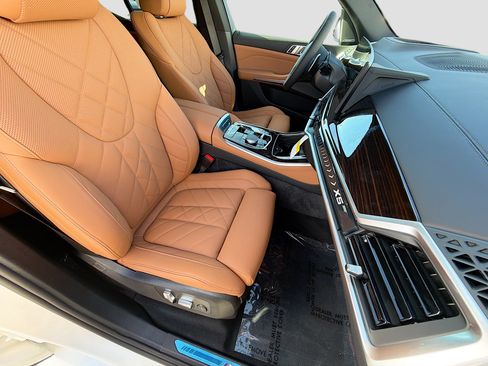 New 2026 BMW X5 sDrive40i w/ M Sport Package RWD image 15
