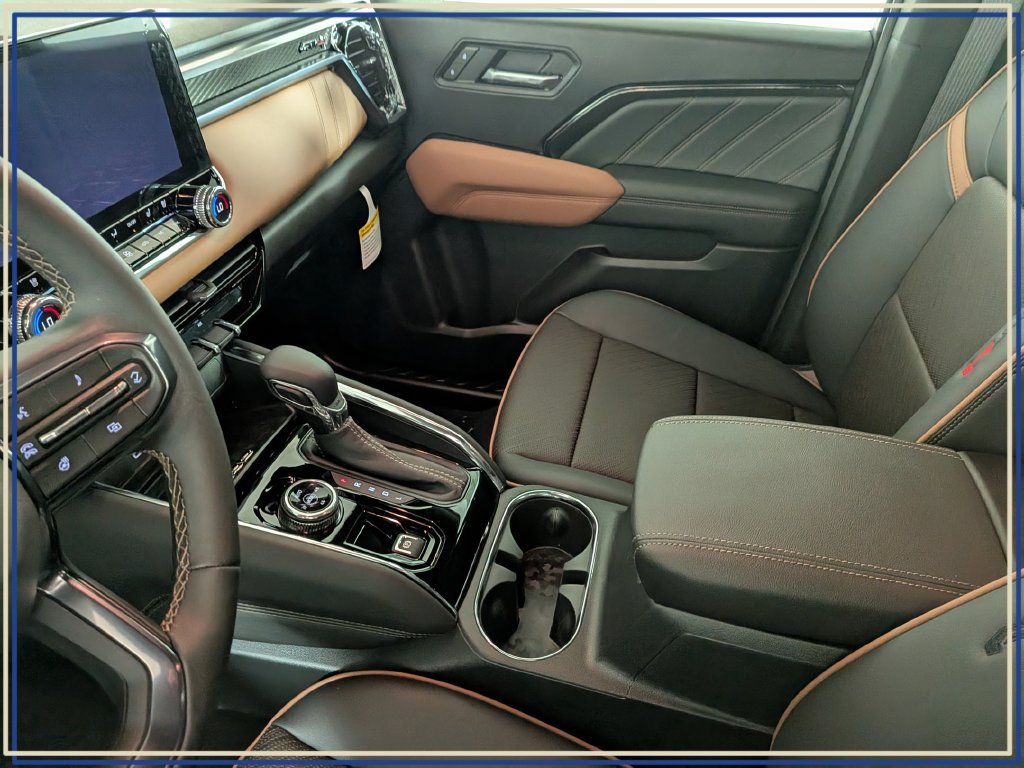 New 2026 GMC Canyon AT4 w/ Technology Plus Package AWD/4WD image 26