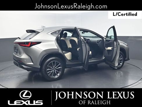 Used 2023 Lexus NX 250 FWD w/ Towing Package (2000 Lbs) image 31
