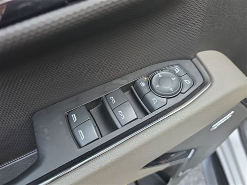 Certified 2022 Chevrolet Silverado 1500 ZR2 w/ Technology Package image 27