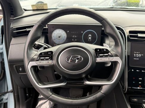 Certified 2022 Hyundai Santa Cruz Limited AWD/4WD image 16
