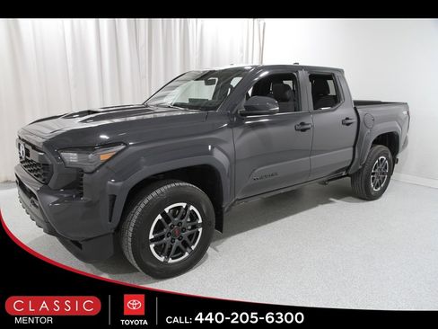 Certified 2024 Toyota Tacoma TRD Sport w/ TRD Sport Upgrade Package image 3