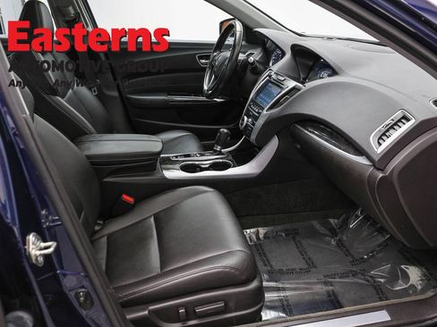 Used 2018 Acura TLX FWD image 22