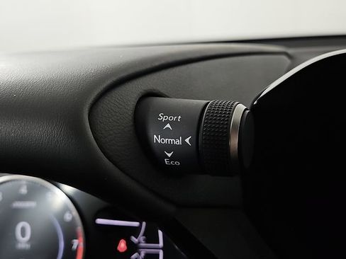 Used 2025 Lexus ES 350 w/ Premium Package FWD image 26