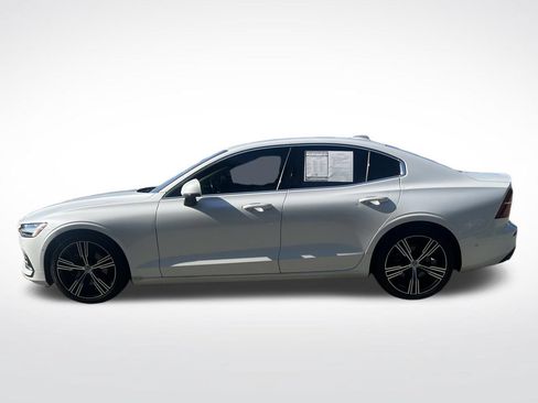 Used 2022 Volvo S60 B5 Inscription w/ Advanced Package FWD image 7