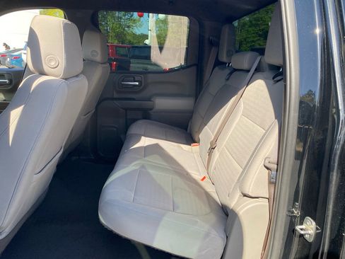 Used 2022 Chevrolet Silverado 1500 LT image 6