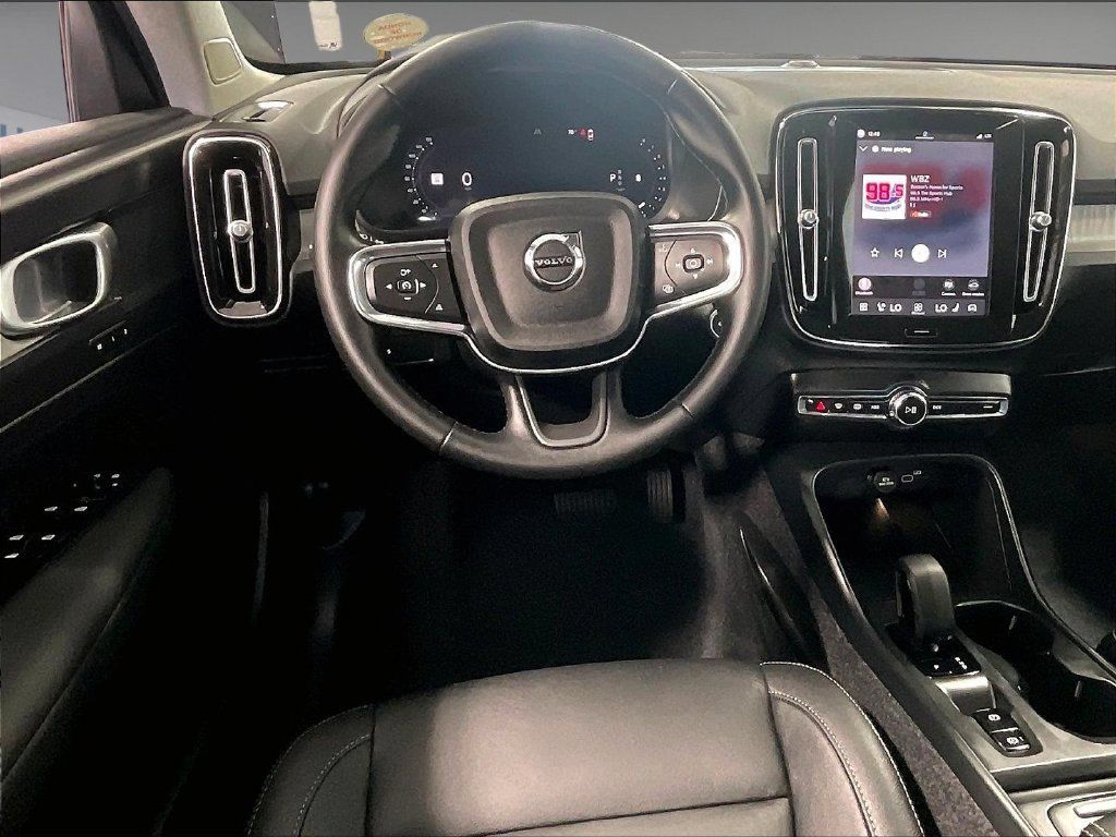 Used 2026 Volvo XC40 B5 Core AWD/4WD image 18