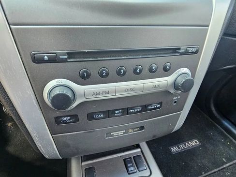 Used 2014 Nissan Murano S image 21