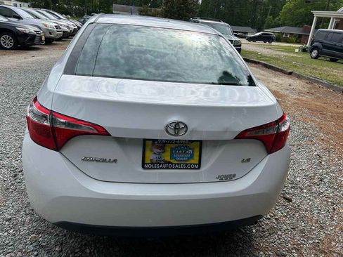 Used 2016 Toyota Corolla LE FWD image 5