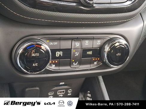 Used 2021 Chevrolet TrailBlazer ACTIV w/ Sun and Liftgate Package image 18