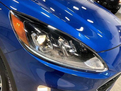 Certified 2022 Ford Escape SEL w/ SEL Stealth AWD Package image 28