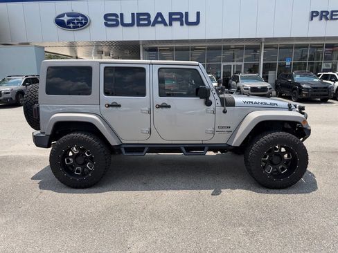 Used 2018 Jeep Wrangler Unlimited Sport S AWD/4WD image 2