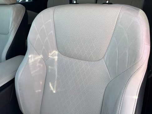 Used 2024 Lexus RX 350 w/ Convenience Package AWD/4WD image 10