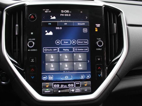 Used 2024 Subaru Ascent Limited w/ Technology Package AWD/4WD image 10