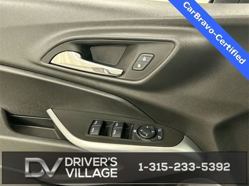 Certified 2025 Chevrolet Trax LS w/ LS Convenience Package image 11