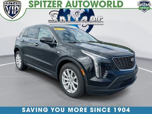 Used 2019 Cadillac XT4 Luxury FWD image 1