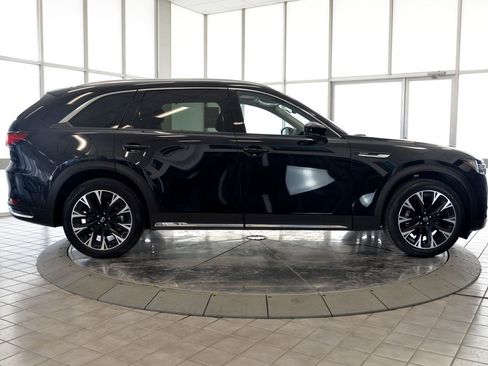 Used 2024 MAZDA CX-90 Plug-In Hybrid w/ Premium Pkg image 9