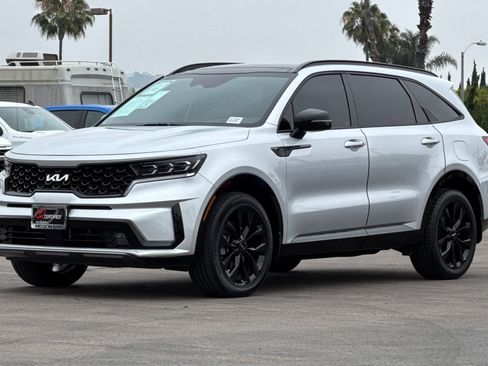 Used 2022 Kia Sorento SX image 8