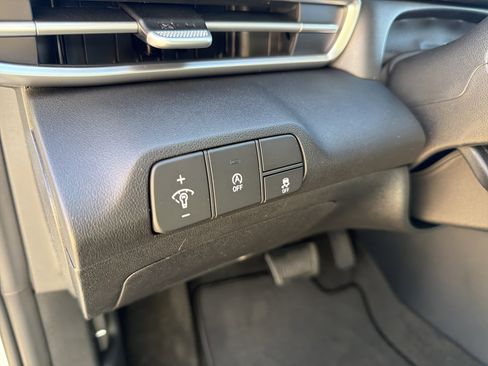 New 2026 Hyundai Elantra SE w/ Cargo Package image 12