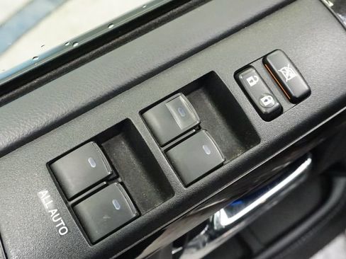 Used 2021 Toyota 4Runner Nightshade image 28