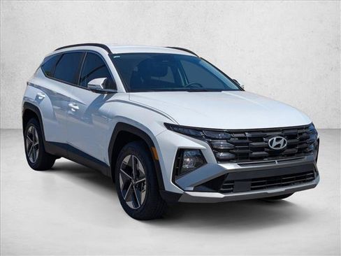 Used 2025 Hyundai Tucson SEL AWD/4WD image 7