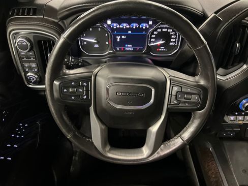 Certified 2022 GMC Sierra 2500 Denali w/ Denali Ultimate Package AWD/4WD image 20
