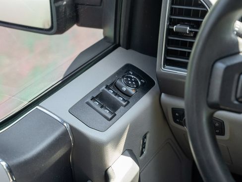 Certified 2019 Ford F150 XLT AWD/4WD image 26