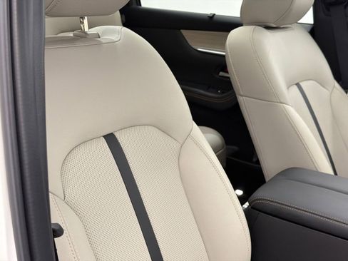 Used 2024 MAZDA CX-90 Plug-In Hybrid w/ Premium Pkg image 11