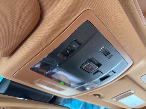 Used 2023 Lexus ES 350 w/ Premium Package image 29