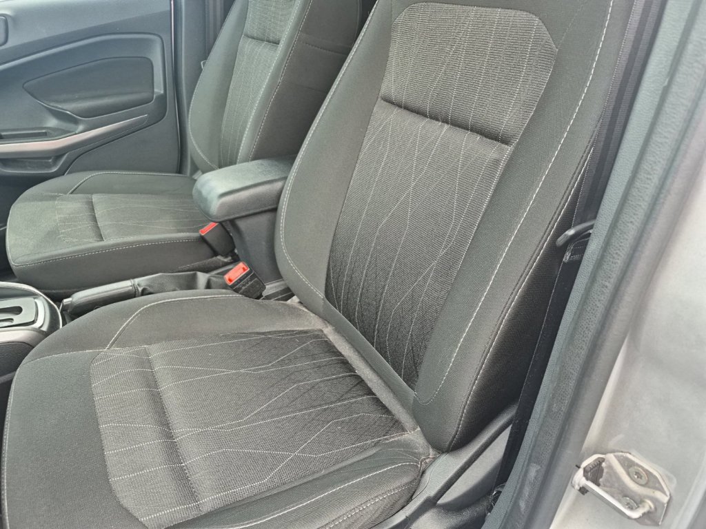 Used 2021 Ford EcoSport SE w/ Interior Protection Package FWD image 11
