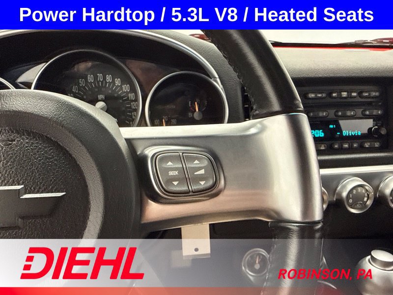 Used 2004 Chevrolet SSR w/ Preferred Equipment Group RWD image 27