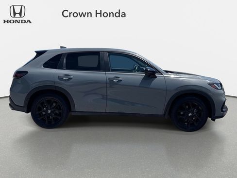 Used 2024 Honda HR-V Sport image 5