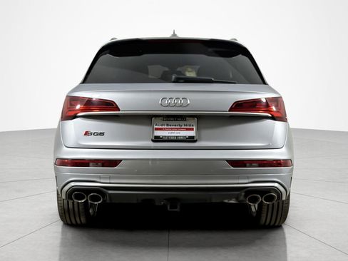 Used 2023 Audi SQ5 Prestige w/ Prestige Package AWD/4WD image 4