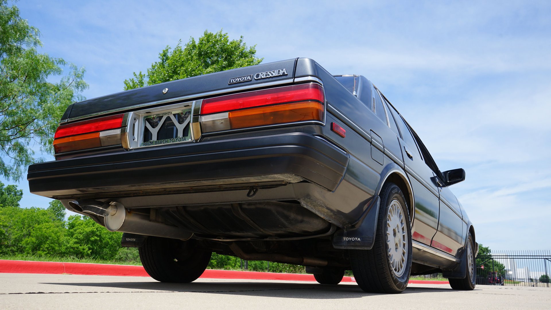 Used 1987 Toyota Cressida Sedan RWD image 16