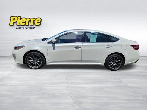 Used 2015 Toyota Avalon XLE Touring FWD image 3