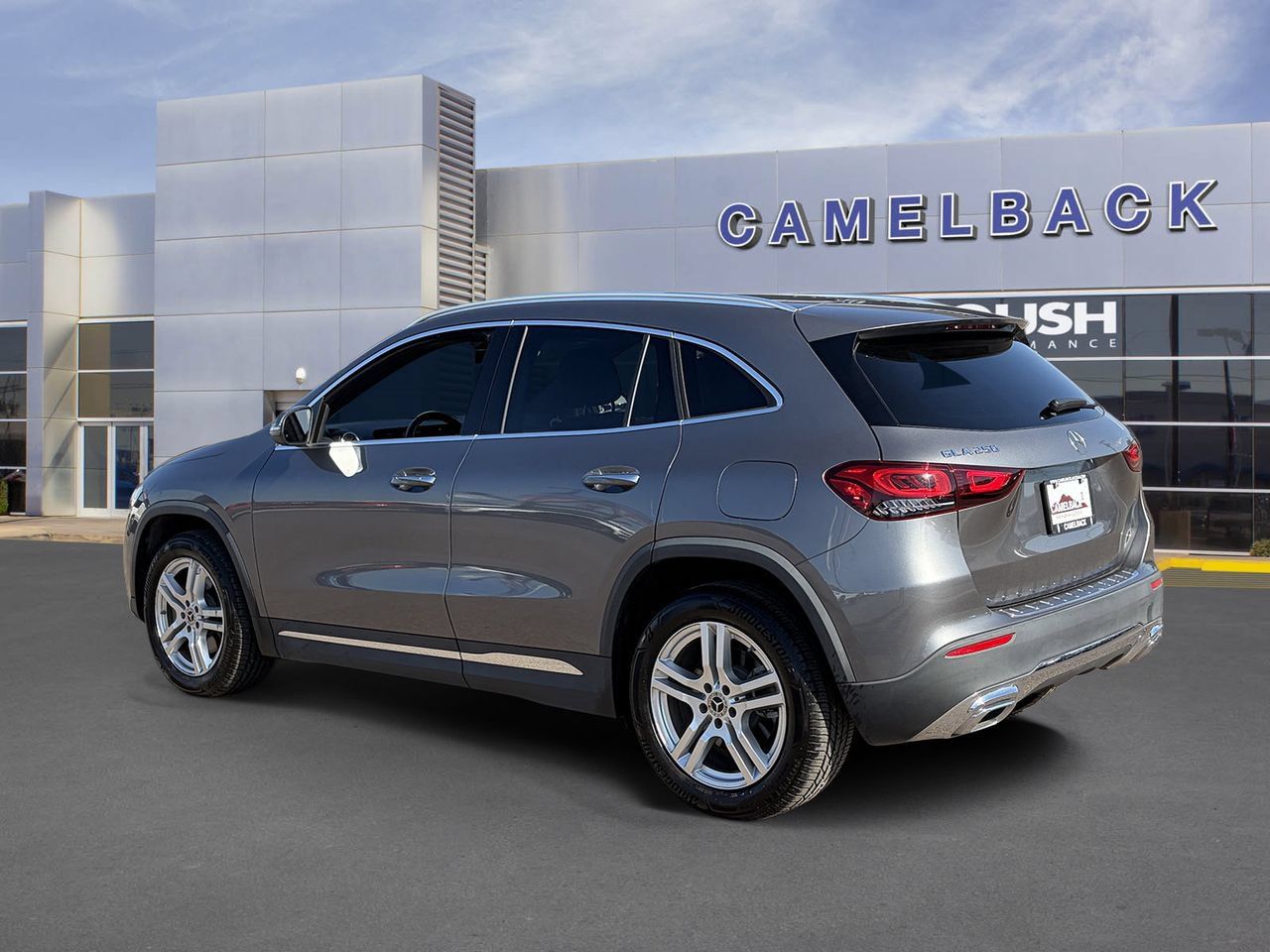 Used 2021 Mercedes-Benz GLA 250 image 4