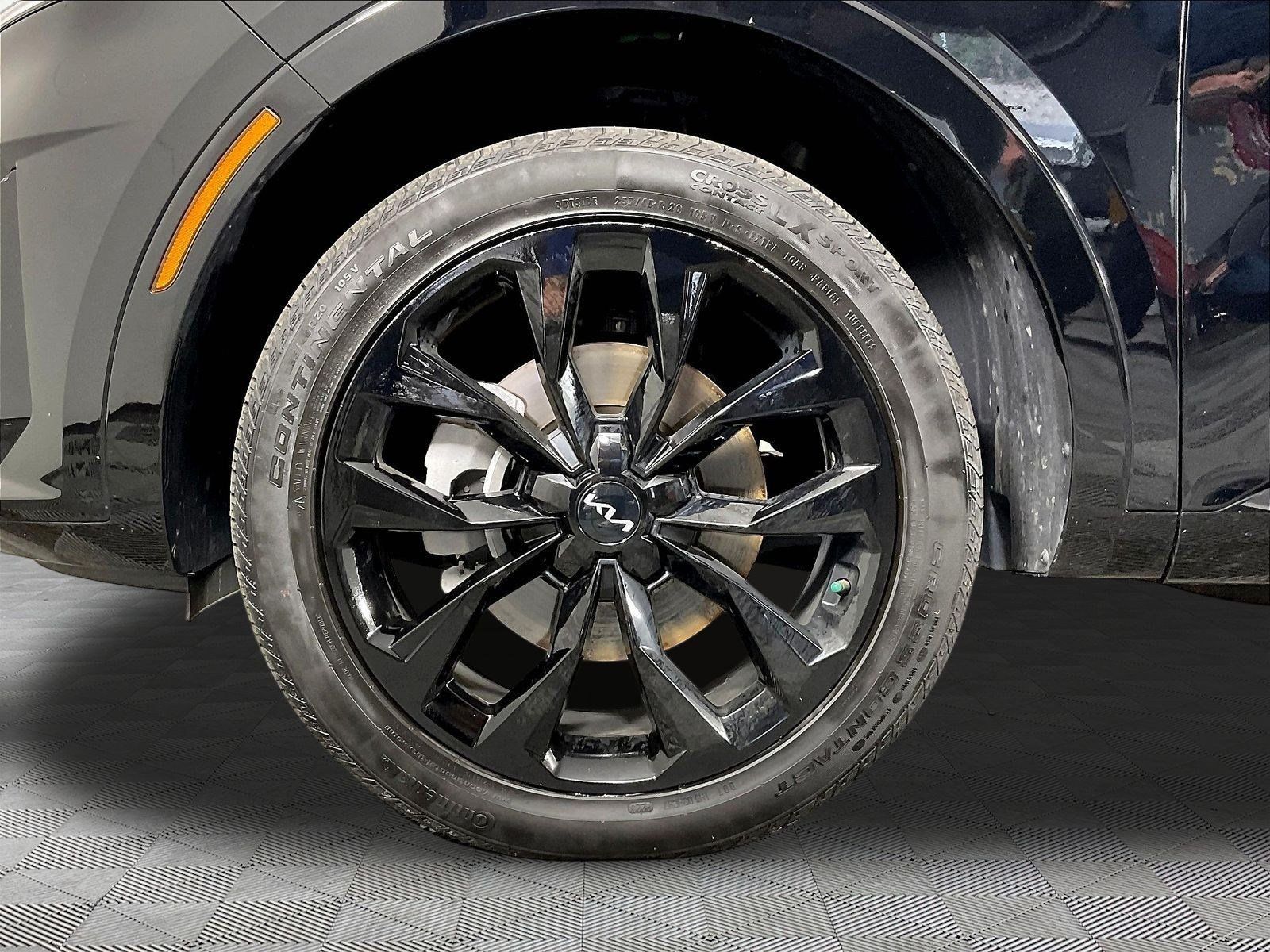 Used 2023 Kia Sorento SX AWD/4WD image 35