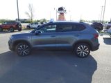 Used 2024 Volkswagen Taos SE image 6