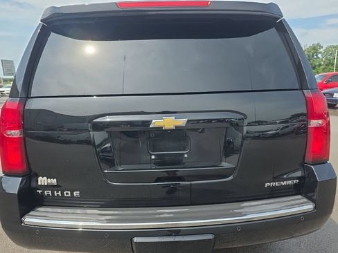 Used 2019 Chevrolet Tahoe Premier AWD/4WD image 6