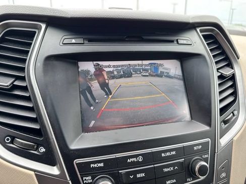 Used 2018 Hyundai Santa Fe Sport w/ 2.4L Value Package 02 AWD/4WD image 4