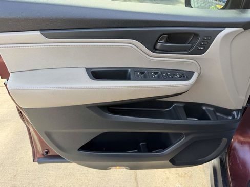 Used 2019 Honda Odyssey EX-L image 9